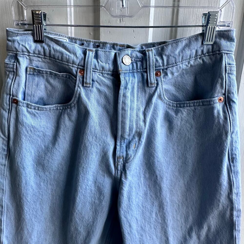GAP Barrel Jeans High Rise Light Wash Denim Size 28 Tall - Picture 3 of 8